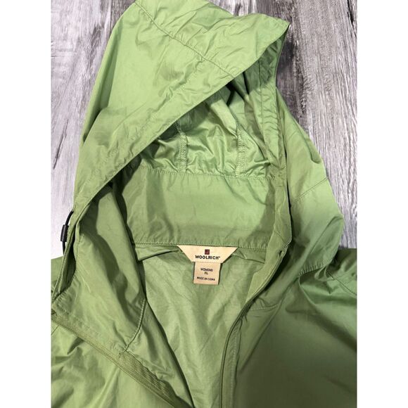Size XL - Woolrich Women's Windbreaker Zip-Up Jacket "Eucalyptus Green" - Picture 3 of 5